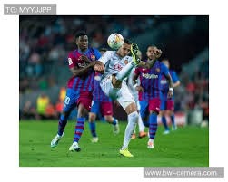 赚了！巴特勒抢断反击造杀伤 快船挑战成功取消犯规还拿到球权